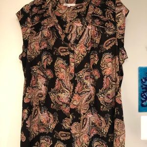 DR2 sleeveless plus top